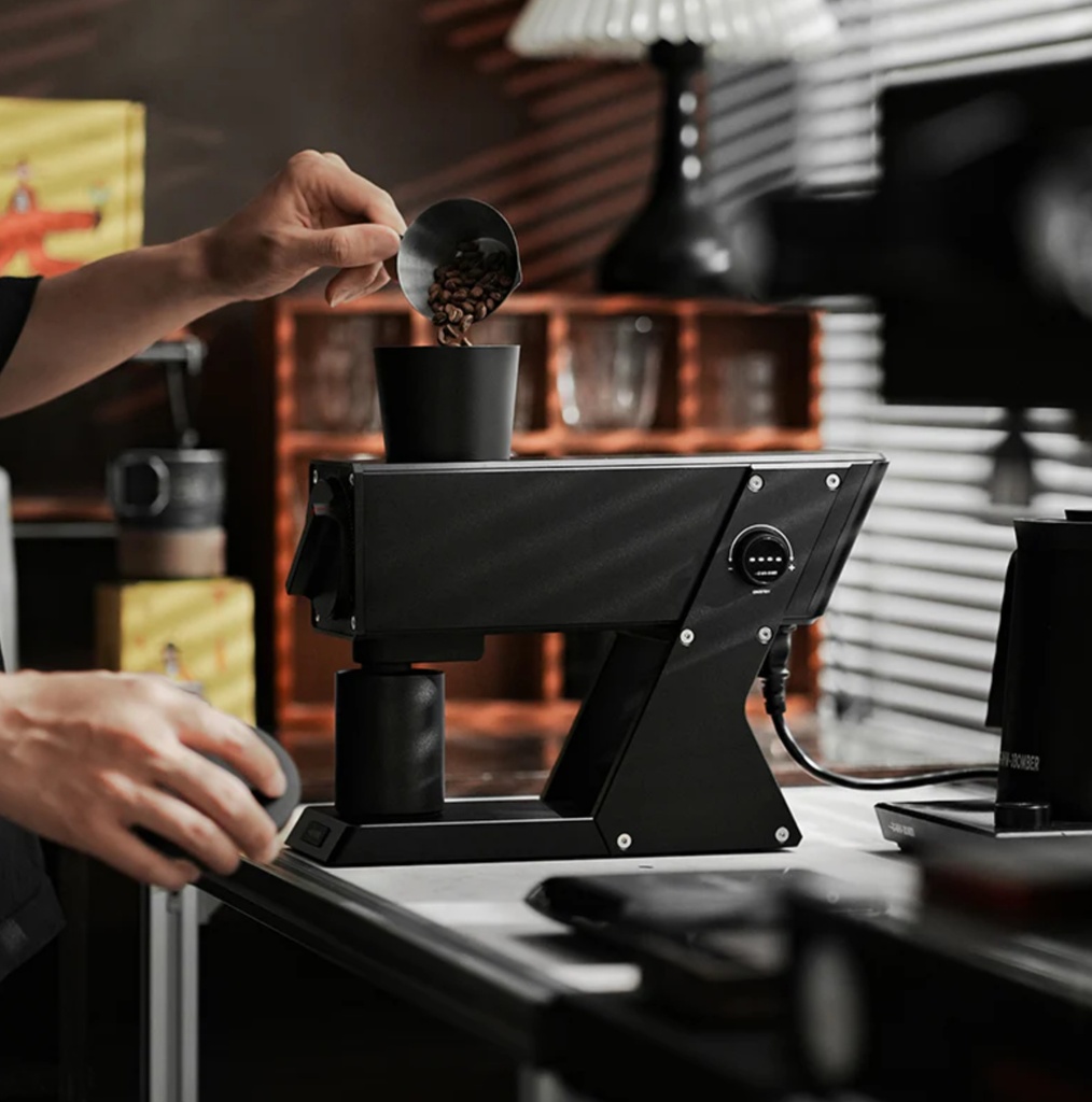 MHW-3BOMBER F74 Navigator Electric Grinder