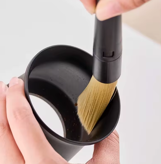 Duo Cleaning Brush