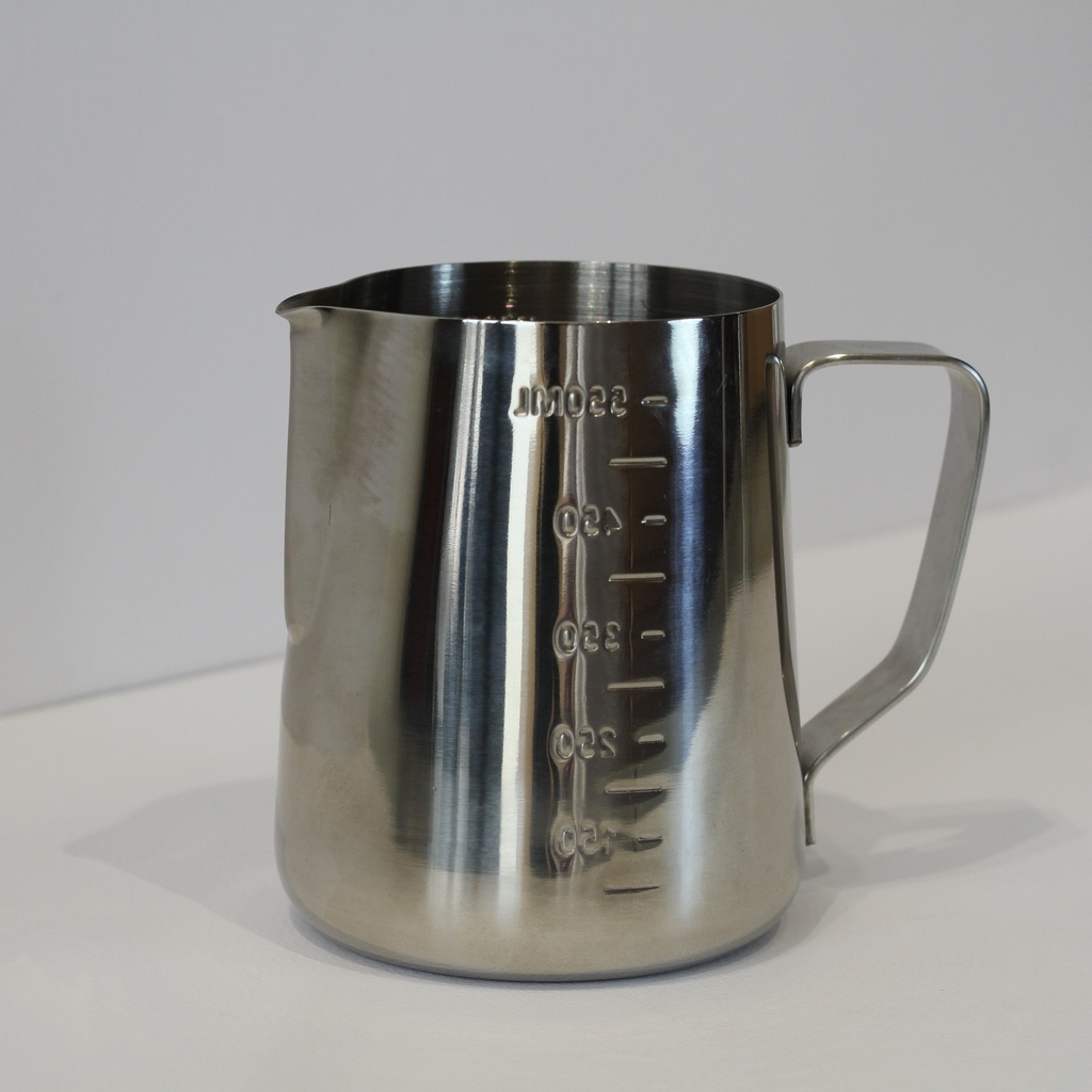 Measuring coffee pitcher - silver