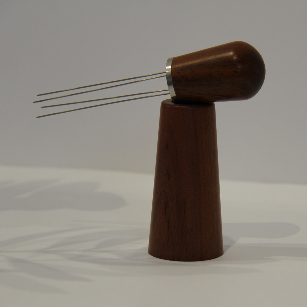 Wood Needle Distributor