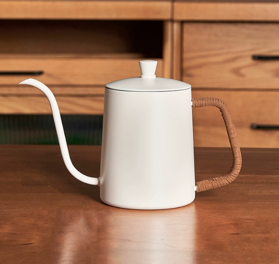 Kettle with Cover hand 600mL 