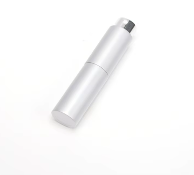 Spray White