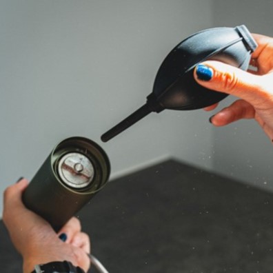 Cleaning Grinders