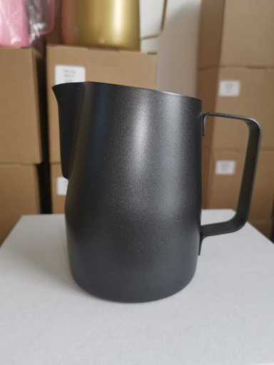 Pitcher Soft Edge (black)