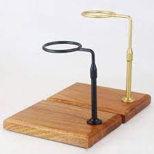 V60 Wood Dripper Stand Gold Color